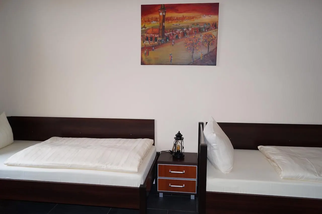 My-Bed Hamburg Hotel Inn